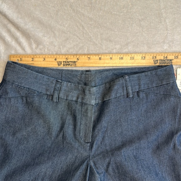 Larry Levine stretch Low rise jeans Size 4 32 in inseam - Picture 9 of 11
